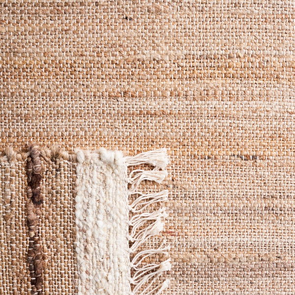 Safavieh Natura 873 Hand Woven 55% Jute/35% Wool/10% Cotton Rug NAT873T-8