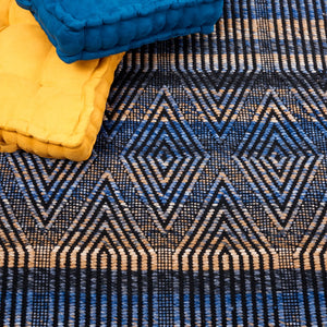 Safavieh Natura 932 Hand Woven Polyester Rug NAT932M-8