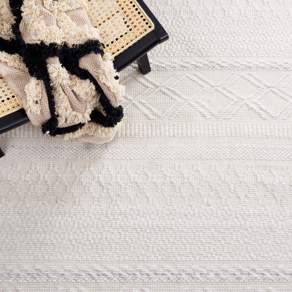 Safavieh Natura 934 Hand Woven Polyester Rug NAT934A-8