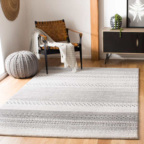 Safavieh Nordic 855 Power Loomed 70% Polypropylene/30% Polyester Rug NDC855F-4