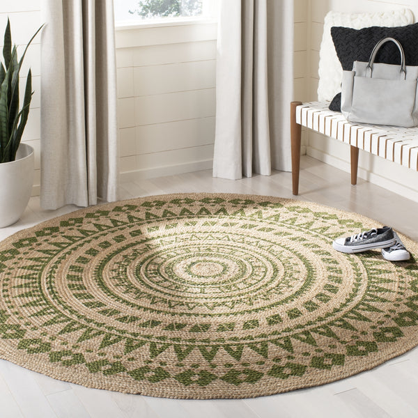 Safavieh Natural Fiber 802 Hand Woven Jute Rug NF802G-5R