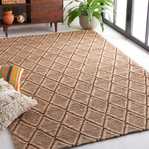 Safavieh Natural Fiber 175 Hand Loomed 65% Wool and 35% Jute Rug NFB175A-8