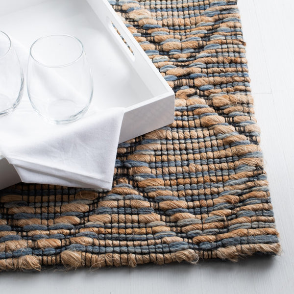 Safavieh Natural Fiber 175 Hand Loomed 65% Wool and 35% Jute Rug NFB175M-8