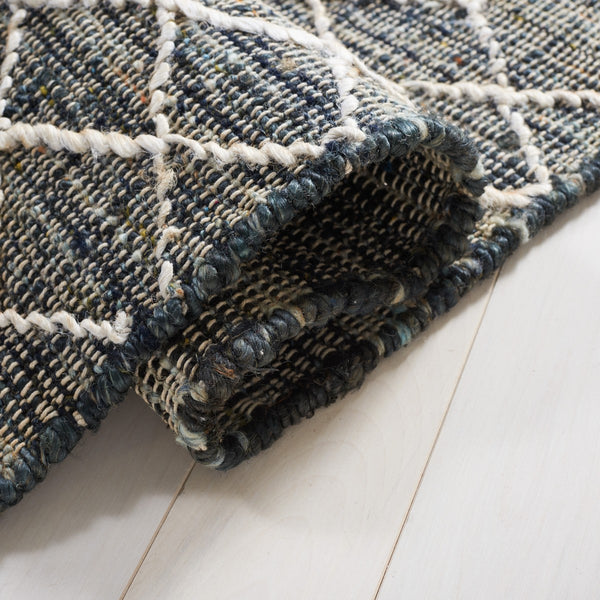 Safavieh Natural Fiber 406 Hand Loomed 80% Jute and 20% Cotton Rug NFB406Z-8