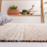 Safavieh Natural Fiber 454 Hand Loomed 80% Jute and 20% Cotton Rug NFB454F-8