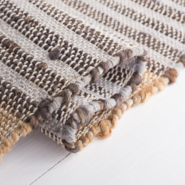 Safavieh Natural Fiber 455 Hand Loomed 80% Jute and 20% Cotton Rug NFB455H-8