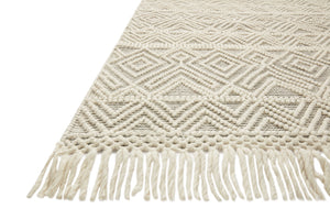 Loloi Noelle NOE-07 Cotton, Polyester, Wool, Viscose, Other Fibers Hand Woven Contemporary Rug NOELNOE-07IVGY90C0