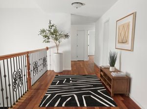 Momeni Noho NO-04 Machine Made Contemporary Geometric Indoor Area Rug Black 9'3" x 12'6" NOHO0NO-04BLK93C6