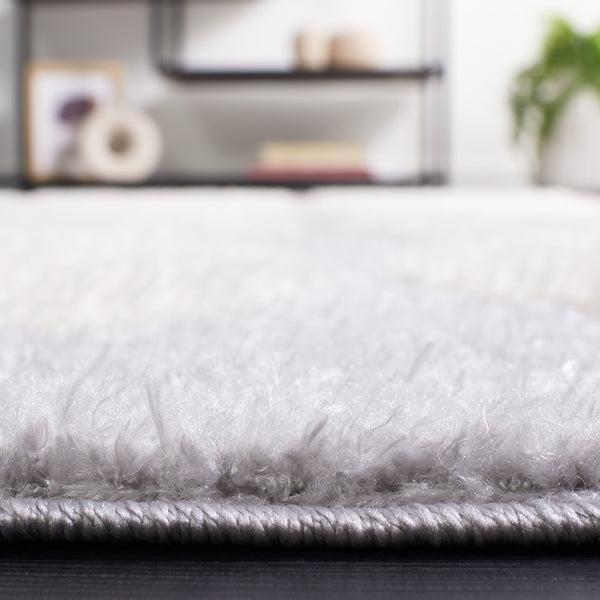 Safavieh Norway 208 Modern Power Loomed Rug Grey / Ivory NOR208F-9