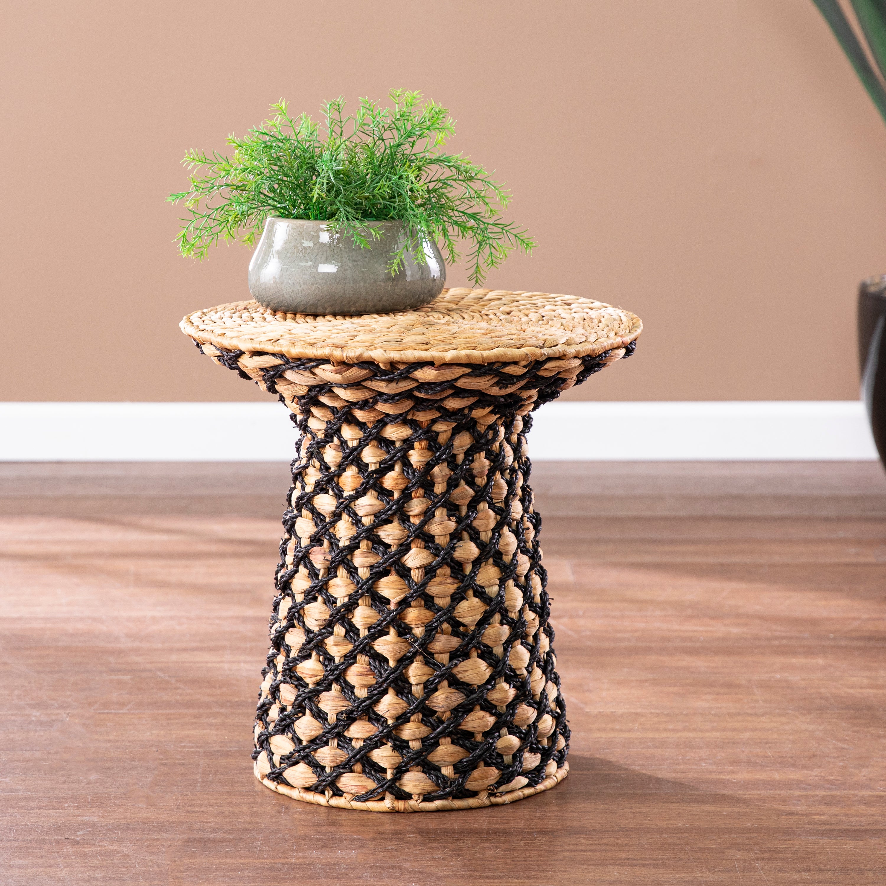 Bogardy Woven Accent Table - Thumbnail 3