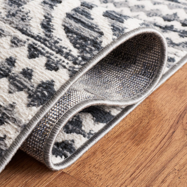 Safavieh Odyssey 852 Traditional Power Loomed Rug Black / Ivory ODY852Z-9