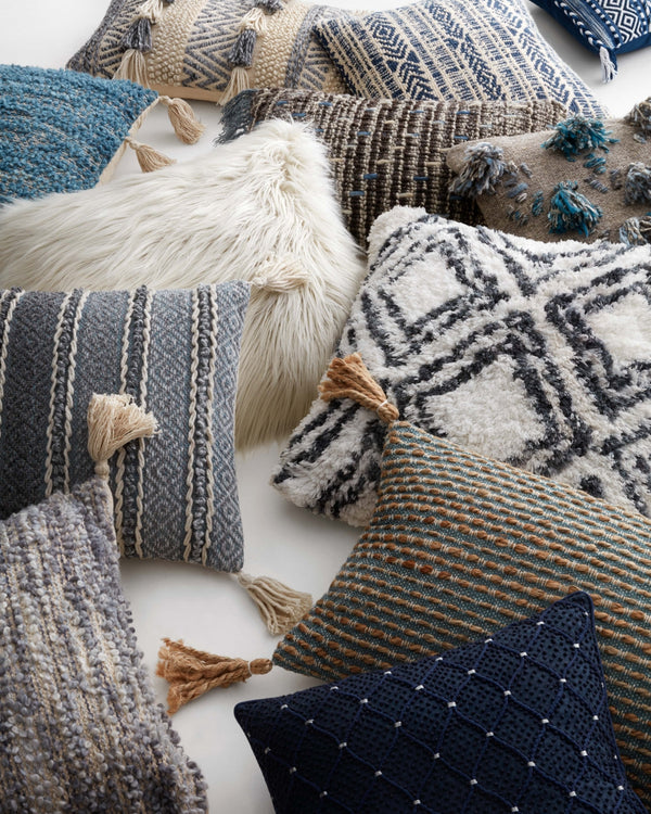 Loloi P0675 Linen, Cotton Pillow PSETP0675NVSIPIL1