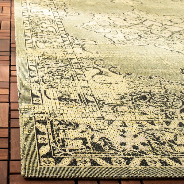 Safavieh Palazzo 124 Power Loomed 35% Polypropylene/27% Jute/25% Acrylic/10% Polyester Traditional Rug PAL124-9018-4