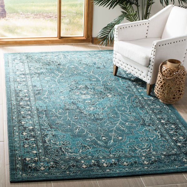 Safavieh Palazzo 128 Power Loomed 35% Polypropylene/27% Jute/25% Acrylic/10% Polyester Traditional Rug PAL128-56C4-4
