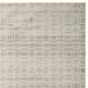 Safavieh Thom Felica Power Loomed 75% Viscose/18% Polyester/7% Cotton Solid & Tonal Rug PAR167-440-24