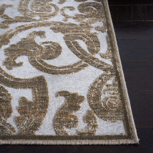 Safavieh Isaac Mizrahi Power Loomed 75% Viscose/18% Polyester/7% Cotton Traditional Rug PAR348-3110-34