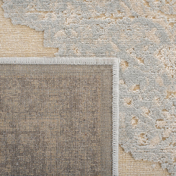 Safavieh Paradise 394 Power Loomed 75% Viscose/18% Polyester/7% Cotton Traditional Rug PAR394-5740-57