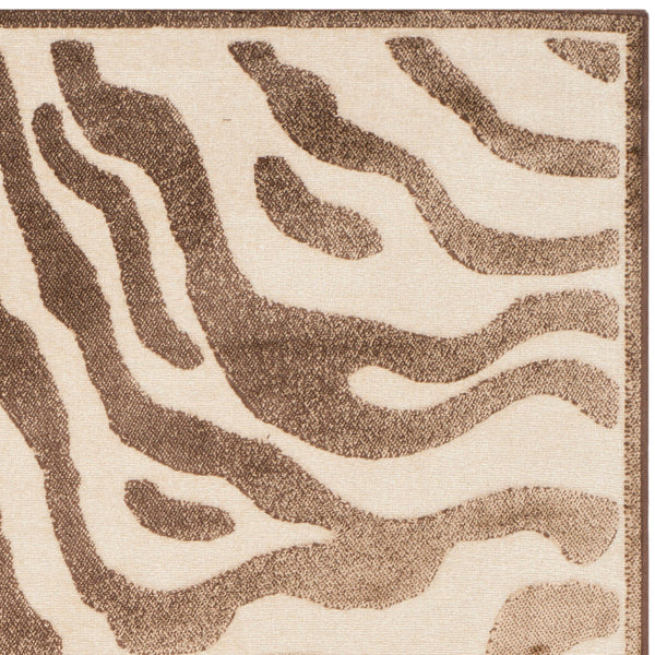 Safavieh Par83 Power Loomed 75% Viscose/18% Polyester/7% Cotton Rug PAR83-304-24