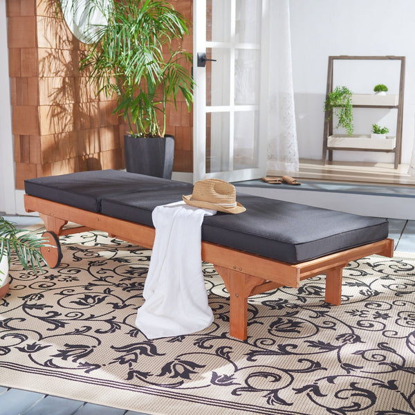 Newport Outdoor Lounge Chair with Side Table - Stylish Eucalyptus Design for Relaxation & Mobility