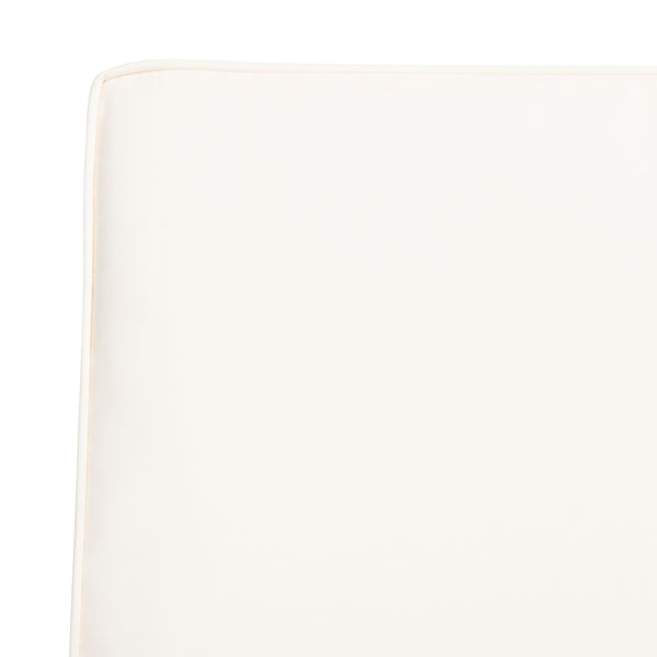 Safavieh Chaston 4 Piece Outdoor Living Set With Accent Pillows PAT7044C