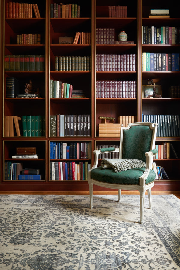 Loloi Pearl PU-02 70% New Zealand Wool Blend, 30% Handspun Viscose Hand Knotted Transitional Rug PEARPU-02HGNV7999