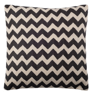 Striped Pillow Set of 2 – Hand-Stitched Cotton Canvas with Chic Zigzag Design for Modern Decor