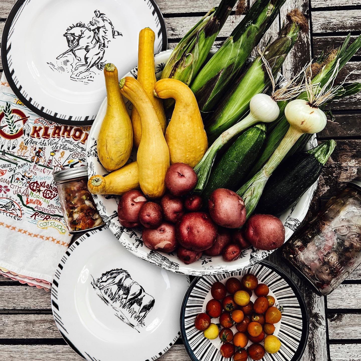 Ranch Life Melamine Dinnerware Set - Thumbnail 2