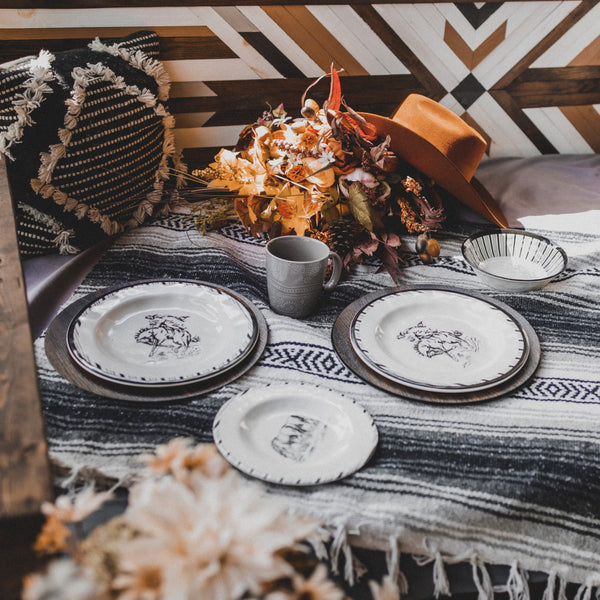 HiEnd Accents Ranch Life Melamine Dinnerware Set PK213814 White/Black Melamine 