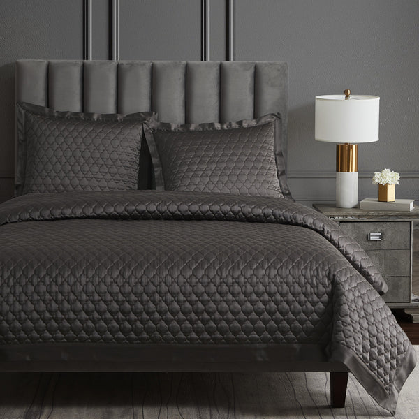 HiEnd Accents High Shine Satin Quilt Set PK7135-SQ-EP Espresso Face: 52% viscose, 48% polyester; Back: 100% cotton; Fill: 100% polyester 92x96