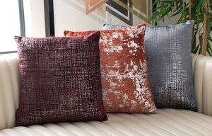 Safavieh Norlia Pillow in Blue, Gold PLS6523A-1818