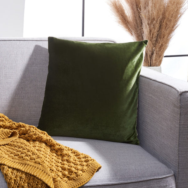 Safavieh Kelsa Pillow Jade Fabric/Poly Fill PLS7133C-1818