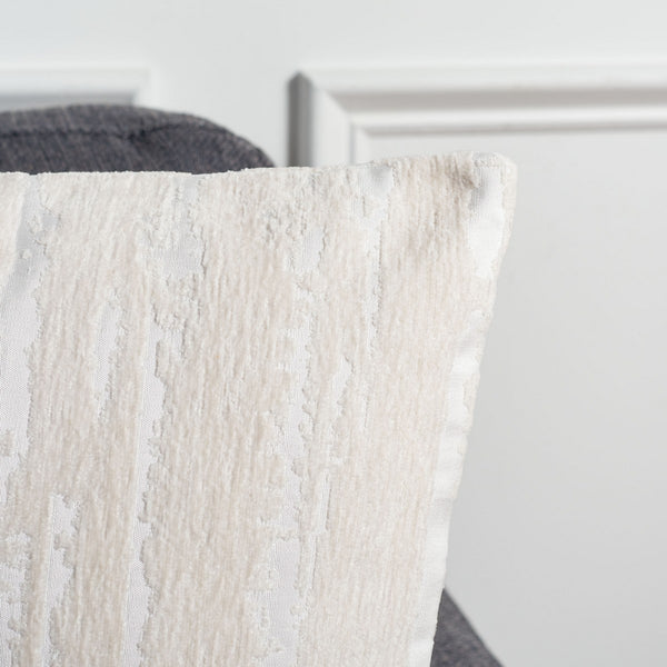 Safavieh Revell Pillow/Ivory PLS7215B-1818