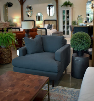 LH Imports Martha Club Chair PLU037-BI