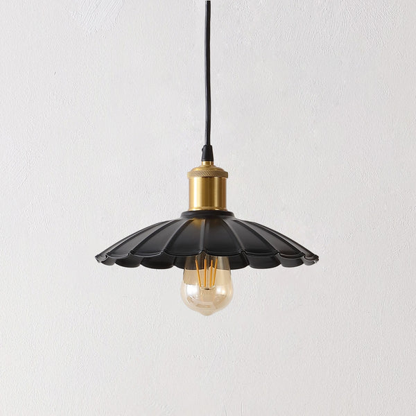 Safavieh Novaire, 10 Inch, Black/Brass, Iron Pendant PND4153A