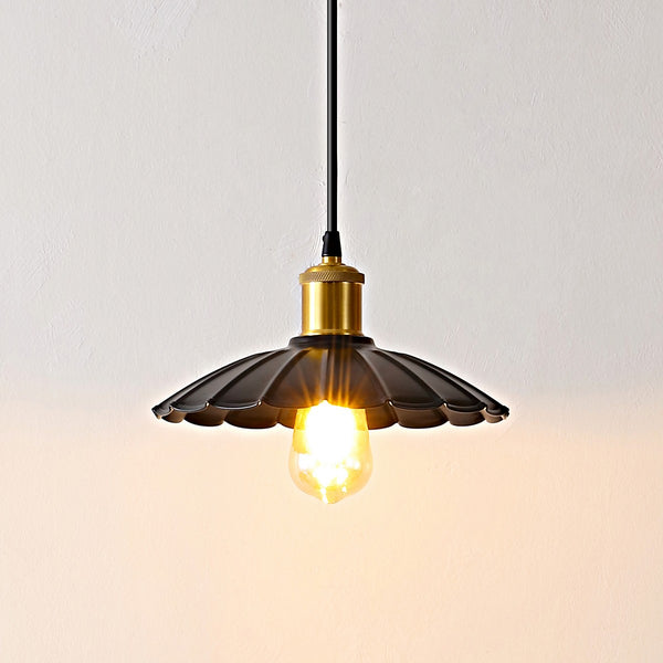 Safavieh Novaire, 10 Inch, Black/Brass, Iron Pendant PND4153A