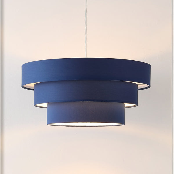 Safavieh Clelia, 20 Inch, Navy/White, Fabric/Iron Extendable Pendant Navy / White Fabric PND4212B