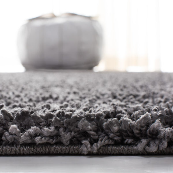 Safavieh Primo Shag 300 Power Loomed Polypropylene Shag & Flokati Rug PRM300H-6