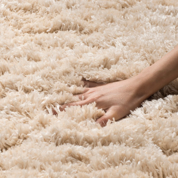 Safavieh Polar Shag 800 Power Loomed Polyester Pile Shag & Flokati Rug PSG800A-4R