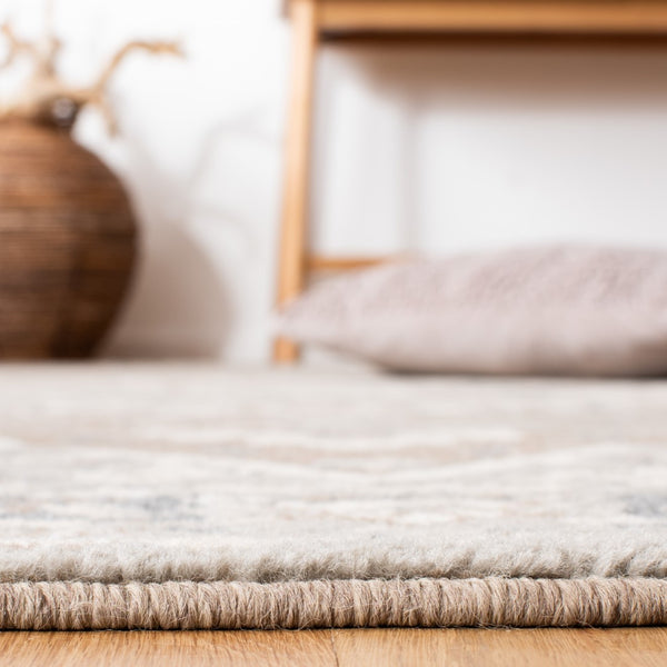 Safavieh Pyramid 268 Power Loomed 52% Polypropylene/11% Polyester/13% Latex Transitional Rug PYR268T-9