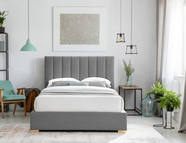 Pierce Linen Textured Fabric: 22% Linen, 33% Cotton, 35% Polyester / Metal / Engineered Wood / Foam Mid Century Modern Grey Linen Textured Fabric Queen Bed - 67.5" W x 89.8" D x 54.5" H