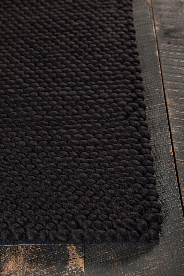 Chandra Rugs Quina 100% Wool Hand-Woven Contemporary Shag Rug Black 9' x 13'