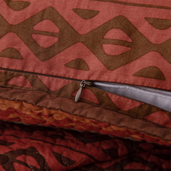 HiEnd Accents Broken Arrow Reversible Quilt Set QW1009-TW-OC Red, Tan, Brown Face: 100% Cotton. Back: 100% Cotton. Filling: 100% polyester 68x88x1