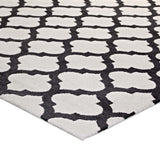 Lida Moroccan Trellis 5x8 Area Rug Ivory and Charcoal R-1001C-58