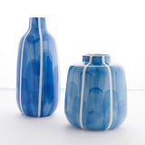 Safavieh Saori Ceramic Vase Set Of 2 - Set of 2 Blue / White Ceramics
High Temperature
Water Can Be Filled Inside RDC4012A-SET2