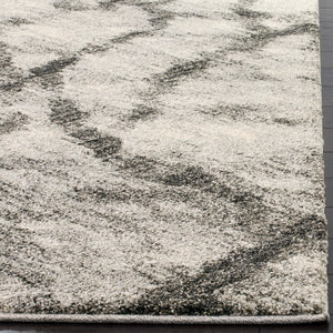 Safavieh Retro 2144 Power Loomed Polypropylene Pile Rug RET2144-7990-29