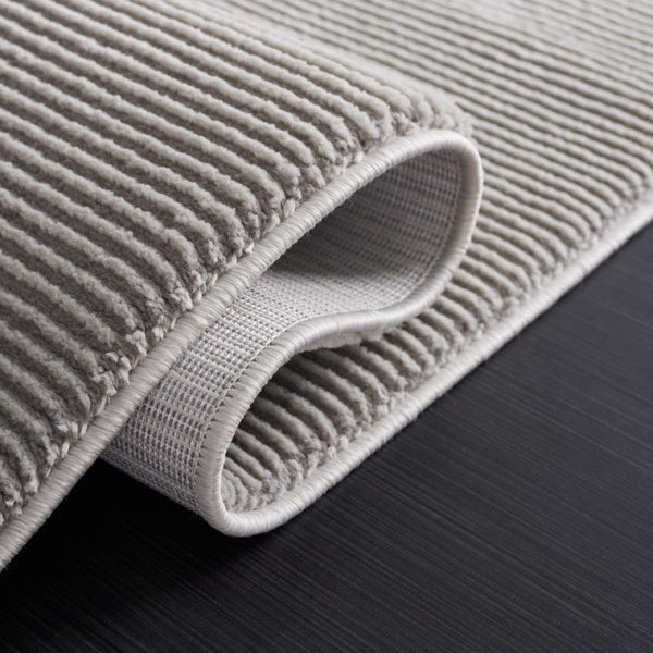 Safavieh Revive 102 Power Loomed Polyester Rug REV102F-9