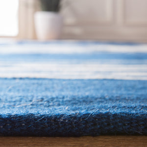 Safavieh Bluff Point Stripe Hand Woven Wool Rug RLR2869E-1SQ