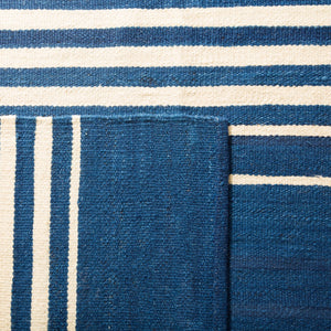 Safavieh Bluff Point Stripe Hand Woven Wool Rug RLR2869E-1SQ