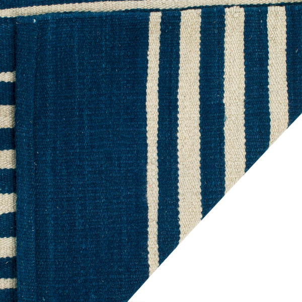 Safavieh Bluff Point Stripe Hand Woven Wool Rug RLR2869E-1SQ