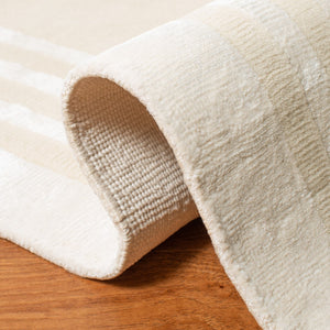 Safavieh Ellington Border HAND KNOTTED WOOL AND VISCOSE PILE Rug RLR6672A-11SQ